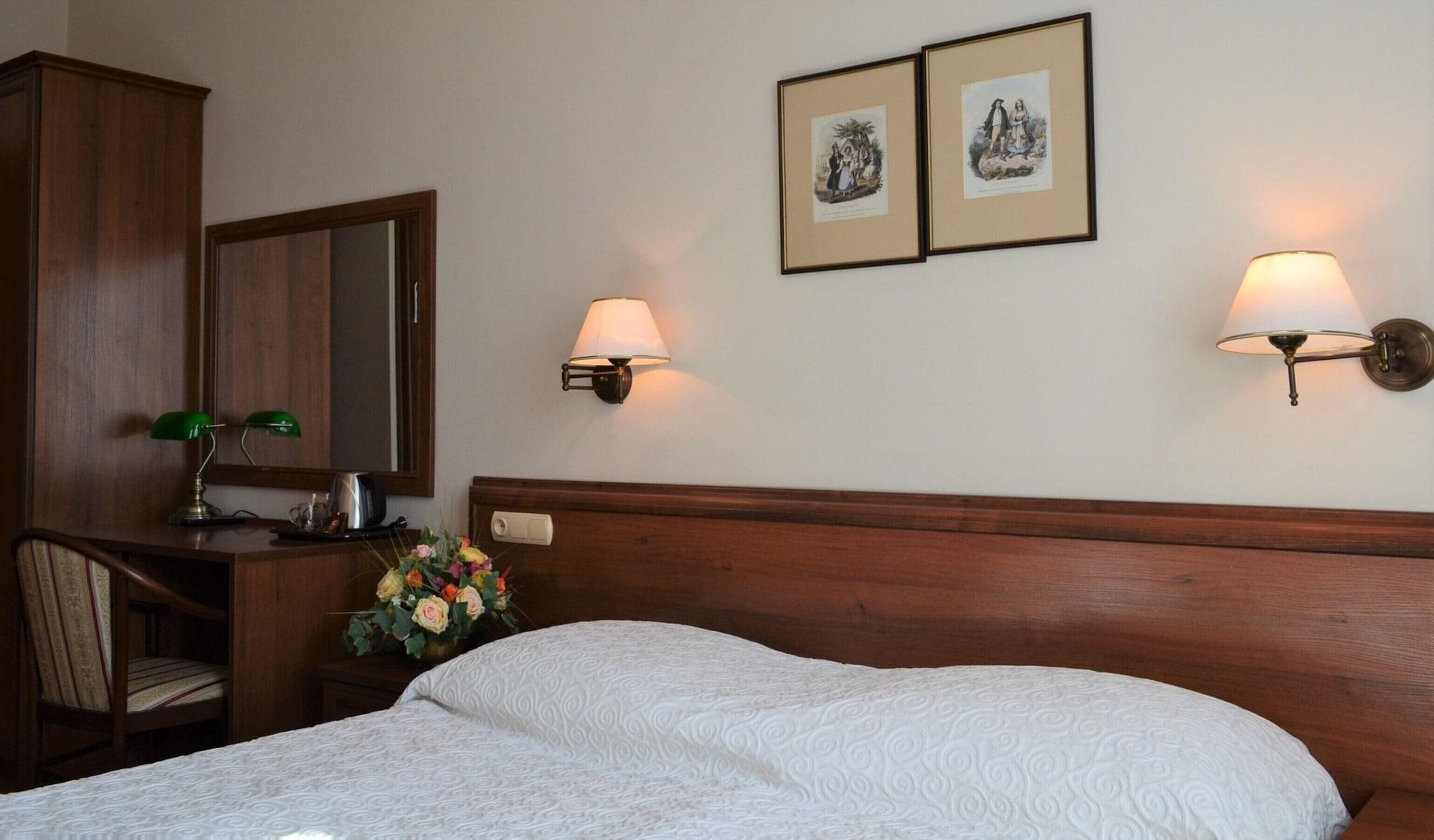 Aparthotel Basztowa Cracovia Esterno foto