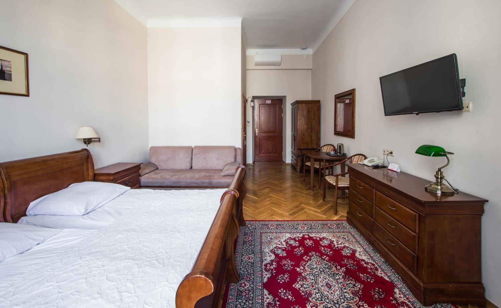 Aparthotel Basztowa Cracovia Esterno foto
