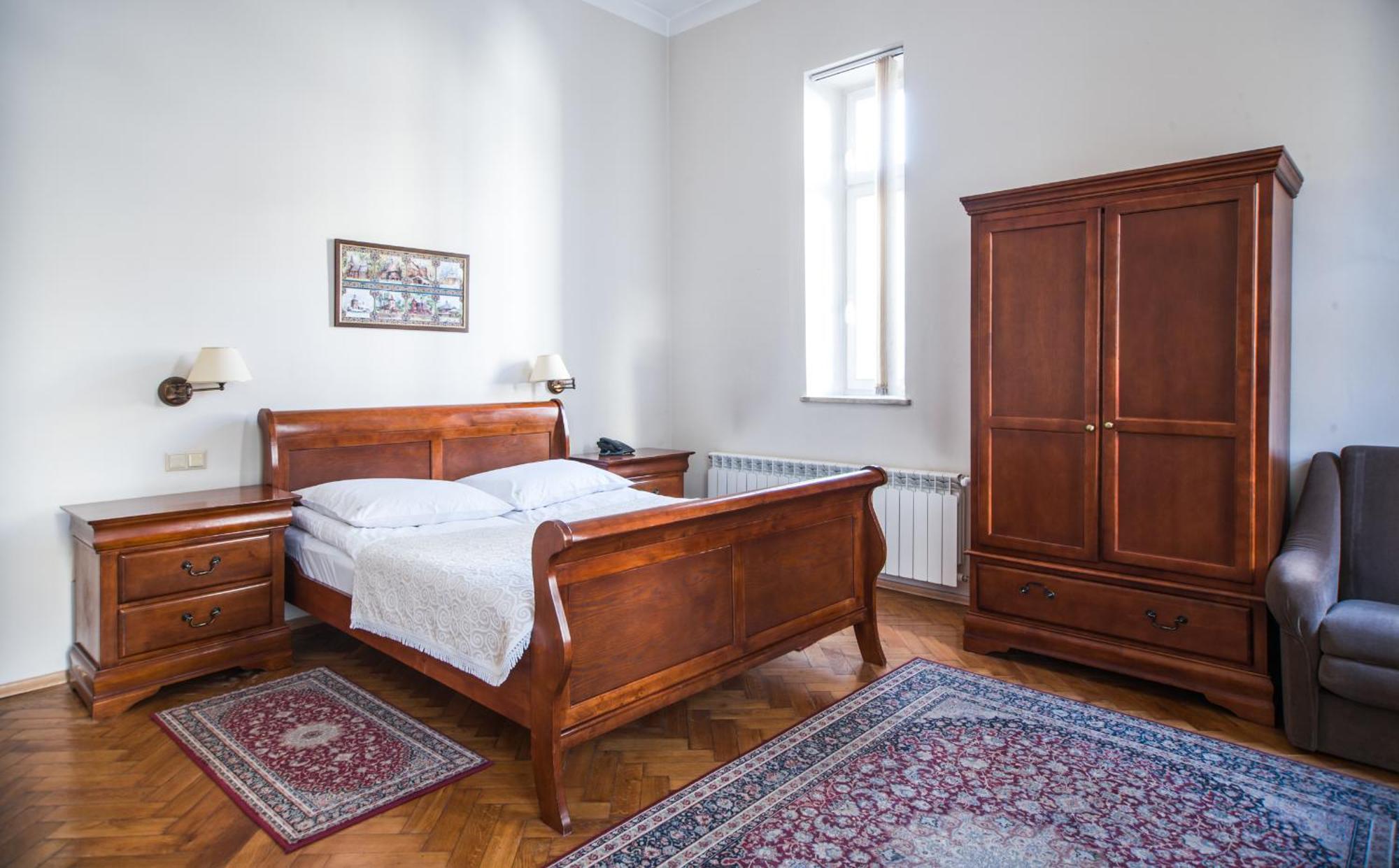 Aparthotel Basztowa Cracovia Esterno foto